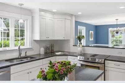 88 Southfield Road, Concord, MA 01742 - Photo 7