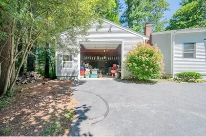 558 Spring St, Hanson, MA 02341 - Photo 27