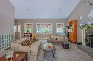 558 Spring St, Hanson, MA 02341 - Photo 7