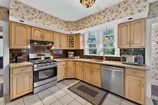 580 Highland Ave, Needham, MA 02494 - Photo 9