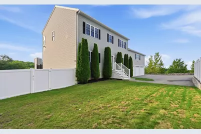 9 Marshall Circle, Peabody, MA 01960 - Photo 27