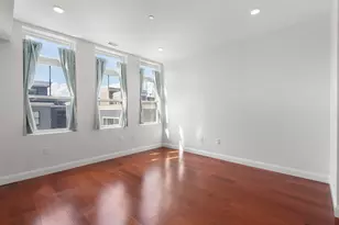 170 W Broadway, Boston, MA 02127 - Photo 13