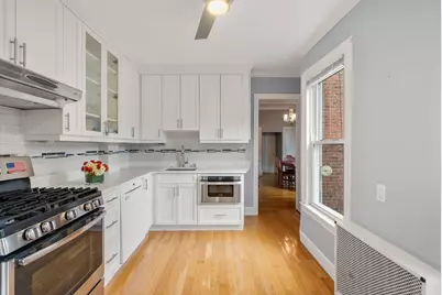 24 Auburn Street, Boston, MA 02129 - Photo 11