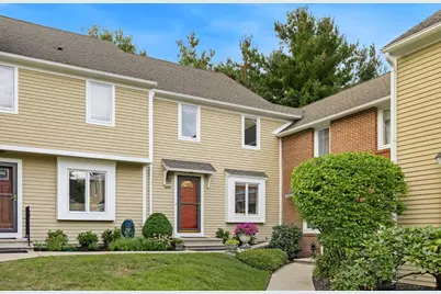 409 Lewis O Gray Dr #409, Saugus, MA 01906 - Photo 1