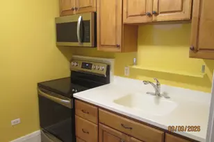 298 Main St, Wakefield, MA 01880 - Photo 3