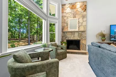 64 Leslie Rd, Rowley, MA 01969 - Photo 9