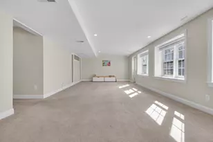 21 Manchester Pl, Natick, MA 01760 - Photo 29