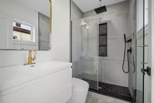 52 Spencer Ave, Chelsea, MA 02150 - Photo 9