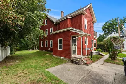 32 Kirby St, Marlborough, MA 01752 - Photo 3