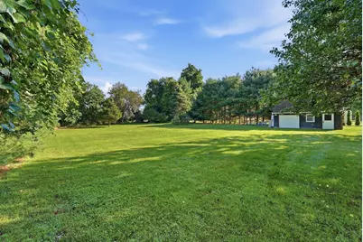 80 Green Meadow Lane, West Springfield, MA 01089 - Photo 35