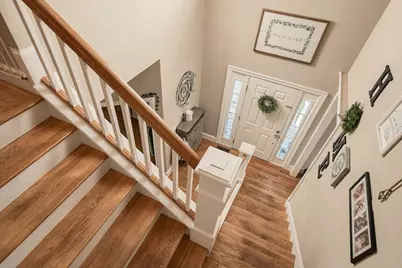 24 Monroe St, Amesbury, MA 01913 - Photo 17