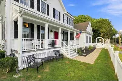 24 Monroe St, Amesbury, MA 01913 - Photo 39