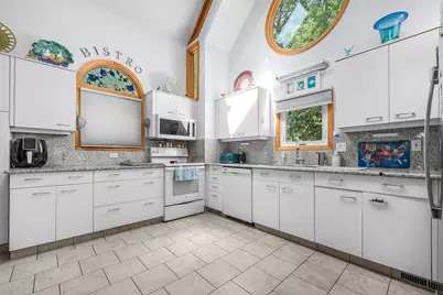 81 Lakeview Blvd, Plymouth, MA 02360 - Photo 5