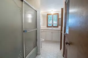 27 State St, Randolph, MA 02368 - Photo 11
