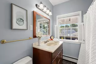 60 Guernsey St, Boston, MA 02131 - Photo 15