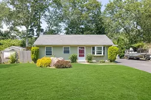 5 Birch St, Bourne, MA 02532 - Photo 1