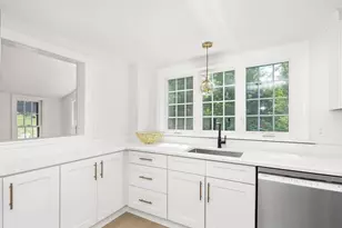 210-212 North St, Hingham, MA 02043 - Photo 7
