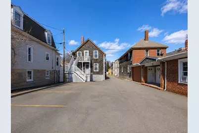 26 Sycamore St #1S, New Bedford, MA 02740 - Photo 3