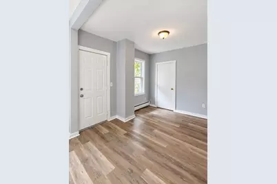26 Sycamore St #1S, New Bedford, MA 02740 - Photo 5
