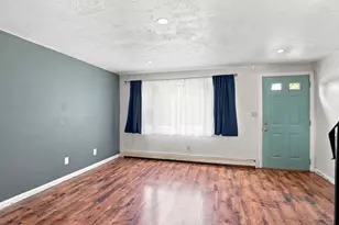 322 Bedford St, East Bridgewater, MA 02333 - Photo 3