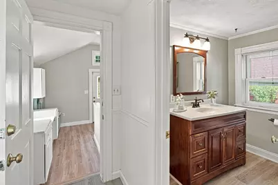 61 Myrtle Ave, Wakefield, MA 01880 - Photo 29