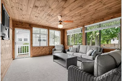 106 Paul St, Dedham, MA 02026 - Photo 9
