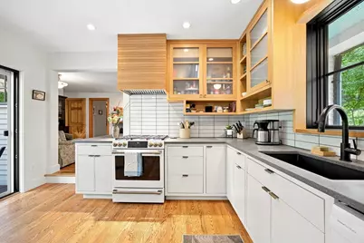 67 Woodlot Rd, Amherst, MA 01002 - Photo 5