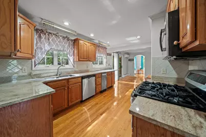 27 Northbourne Rd, Boston, MA 02130 - Photo 3