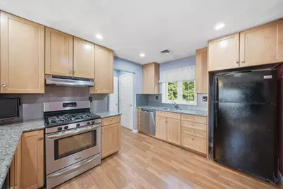 39 Tomahawk Dr, Tewksbury, MA 01876 - Photo 29
