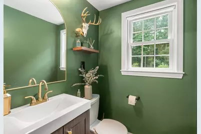 65 Lawrence St, Wilmington, MA 01887 - Photo 17