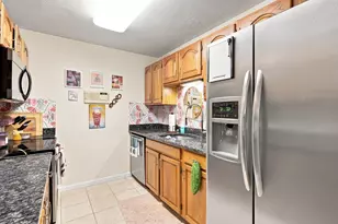 51 Valiant Way, Salem, MA 01970 - Photo 9