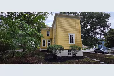 36 Mystic St, Medford, MA 02155 - Photo 21