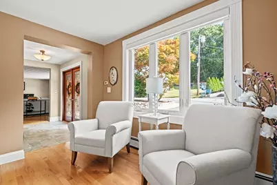 18 Maura Drive, Woburn, MA 01801 - Photo 5