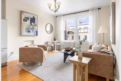 119 Marlborough St. #10, Boston, MA 02116 - Photo 1