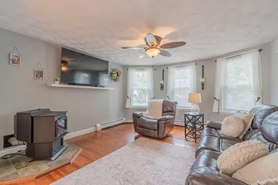 234 Pelham Street, Methuen, MA 01844 - Photo 15