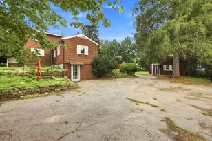 66 Charlton St, Oxford, MA 01540 - Photo 1
