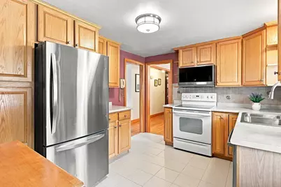 172 Birch Bluffs Dr, Westfield, MA 01085 - Photo 13
