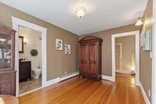 713 E Merrimack St, Lowell, MA 01852 - Photo 25