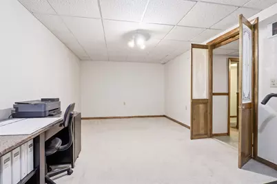34 Oak Knoll Rd, Lowell, MA 01852 - Photo 17