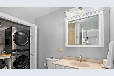 56 Hewlett Street #1, Boston, MA 02131 - Photo 25