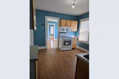 208 Pine St #208F, Lowell, MA 01851 - Photo 5