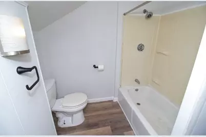 1190 Pleasant St, New Bedford, MA 02740 - Photo 37