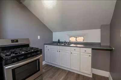 1190 Pleasant St, New Bedford, MA 02740 - Photo 31