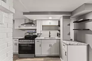 1190 Pleasant St, New Bedford, MA 02740 - Photo 19