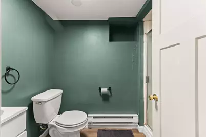 1190 Pleasant St, New Bedford, MA 02740 - Photo 17