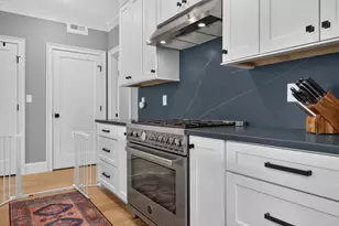 120 Brookside Ave, Boston, MA 02130 - Photo 9