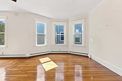 16 Usher Rd, Medford, MA 02155 - Photo 5