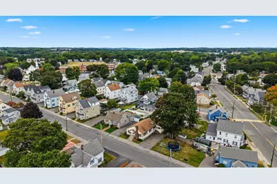 3 Carlton St, Peabody, MA 01960 - Photo 7