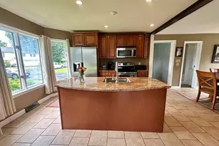 122 Haviland St, Ludlow, MA 01056 - Photo 7