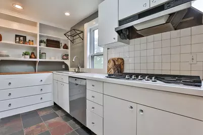 4 Hillside Ave, Wakefield, MA 01880 - Photo 17